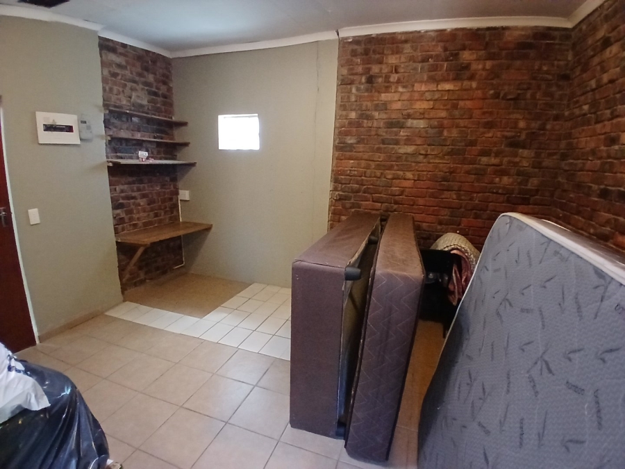 14 Bedroom Property for Sale in Universitas Free State